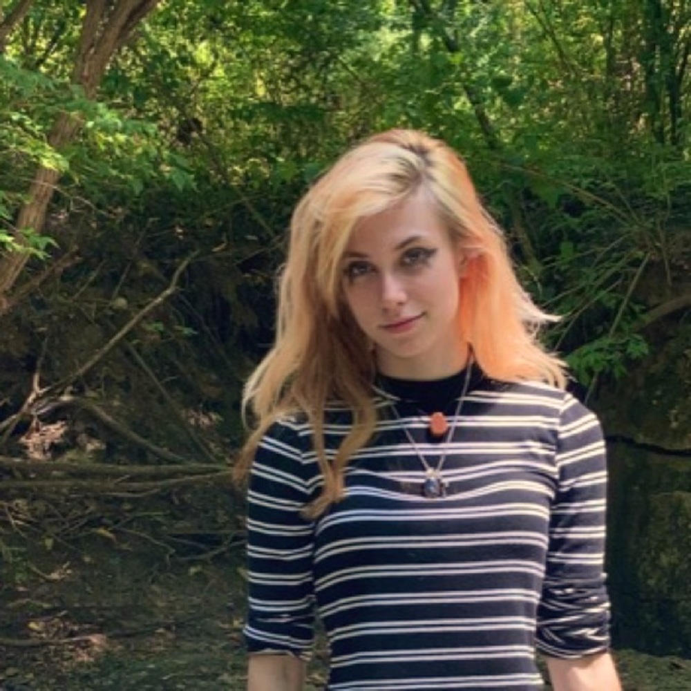 Meet your Posher, Abby